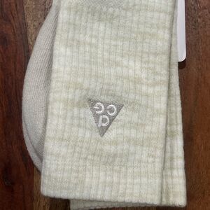 Nike ACG Everyday Cushioned Crew socks size Men’s 8-12 Wmns 10-13